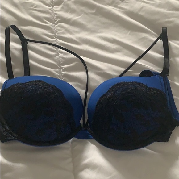 Bra - Picture 1 of 3